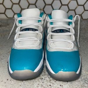 Aqua Jordan 11’s